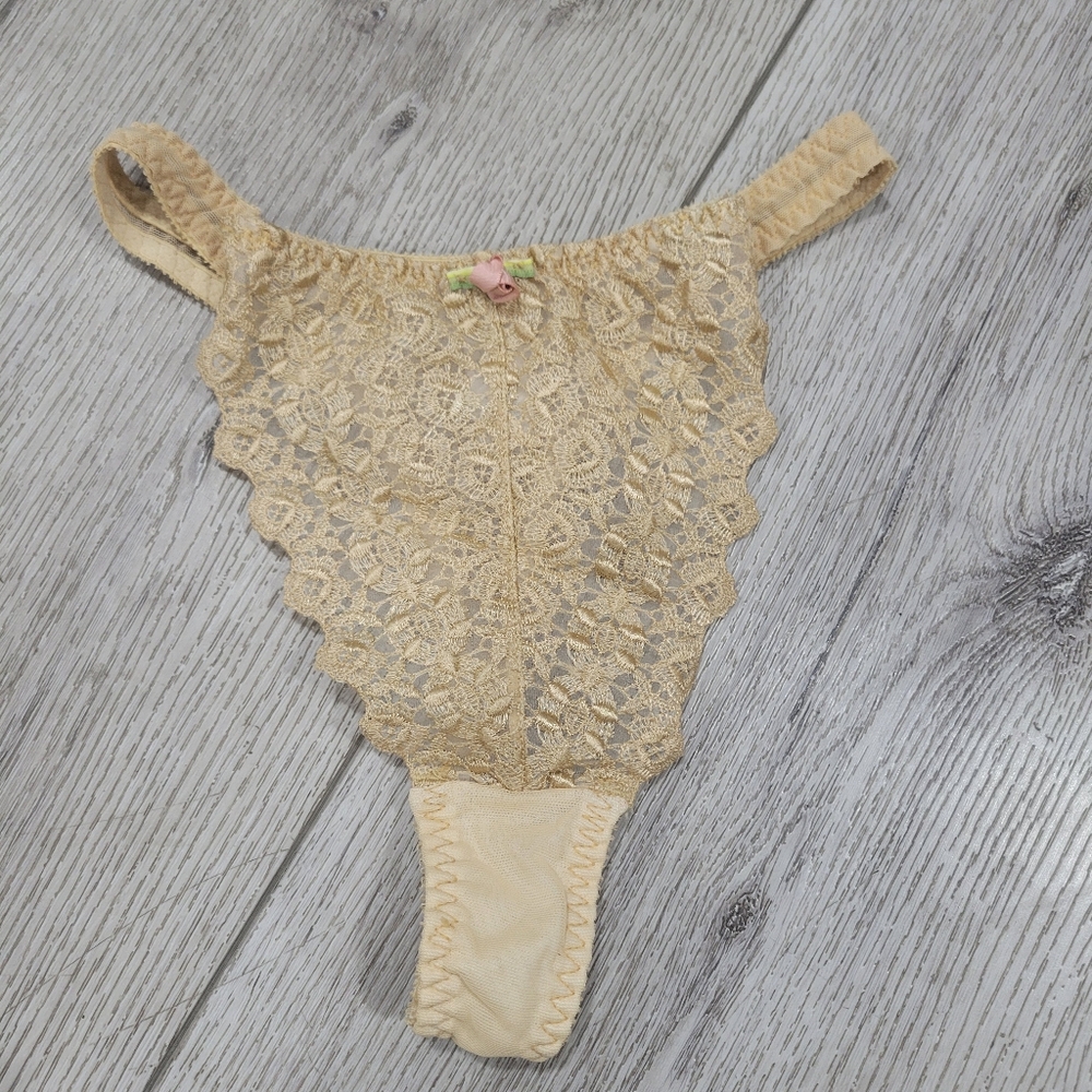 Victoria's Secret Vintage Rose Thong
